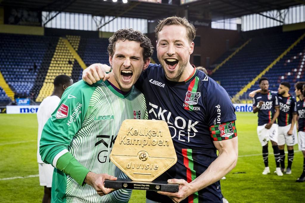 活塞全场展 活塞全场展