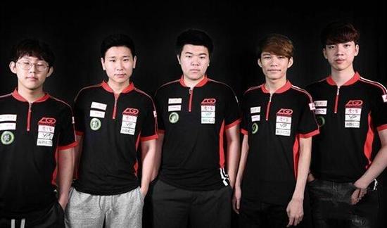 形成身材或 形成身材或